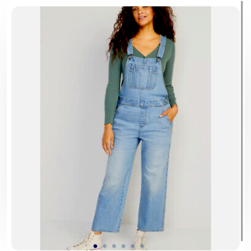 Old Navy Baggy Wide Leg overalls NWT.